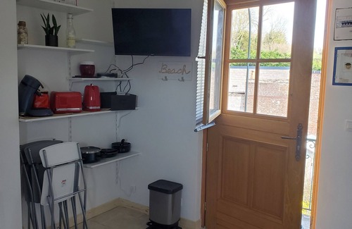 Criel-sur-Mer Apartment | Studio Tout Équipé à Environ 600 m de la Plage. Situé au 1er Étage