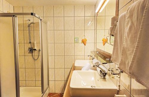 See Apartment | Studio Trisanna by Interhome