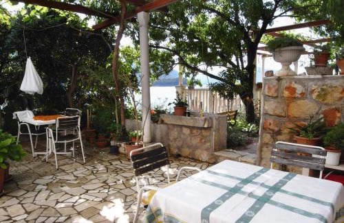 Trstenik Apartment | Studio Trstenik 4566b