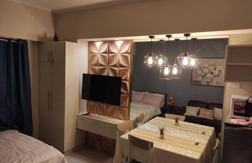 North Reclamation Area Apartment | Studio U Across SM Cebu with kitchen! sunvida 2407