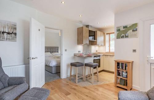Tewkesbury House | Studio - Uk34126