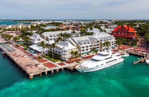 Historic Seaport Apartment | Studio Unit in quiet resort adjacent to Old Town Key West!