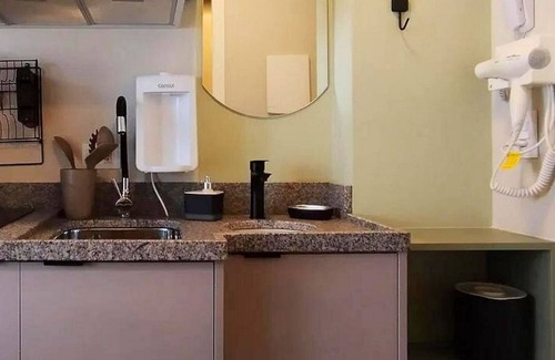 Alto da Gloria Condo | Studio versatile 1 db bed