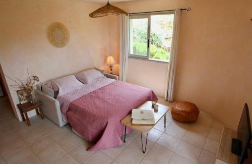 Saint-Florent Apartment | studio, vue sur mer et montagne