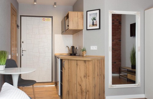 Petrovskoye Apartment | Studio with City View - Hrekivska str. 5-1