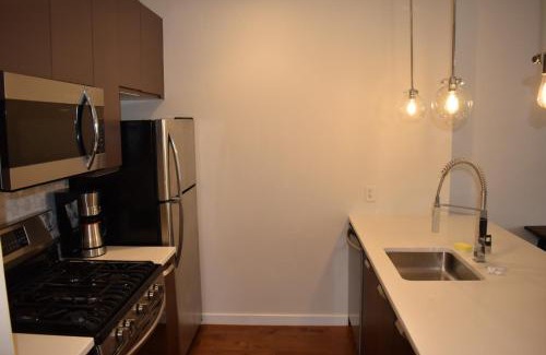 Central Business District Apartment | Studio with Den