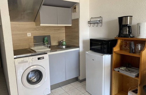 Le Port Apartment | Studio with Terrace and Parking in Canet-en-Roussillon