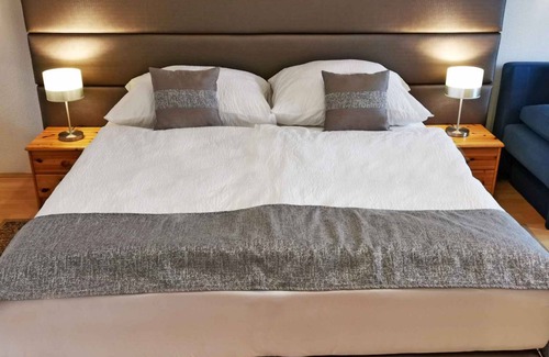Buk Apartment | Studio with internet and air conditioning