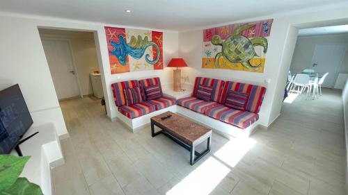 Cascais Apartment | Studio with Private Swimming Pool and Garden