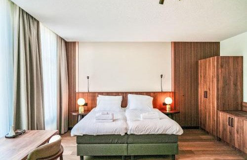 Brouwershaven Apartment | Studio Zen Kitchen & Boutique Hotel-5 by Interhome