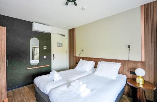 Brouwershaven Apartment | Studio Zen Kitchen & Boutique Hotel-1 by Interhome
