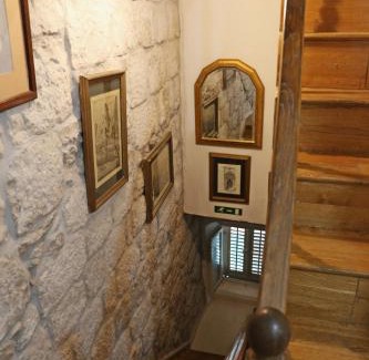 Cove Tri Zala (Zrnovo) Apartment | Studios Jacobus