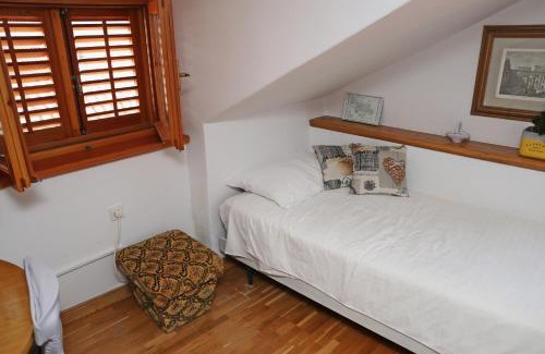 Cove Tri Zala (Zrnovo) Apartment | Studios Jacobus
