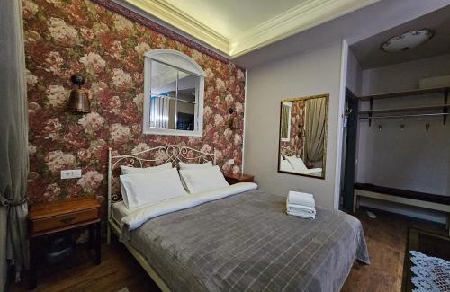 Riscani Apartment | Studios on Grigore Vieru