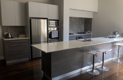 Newcastle Apartment | Studios on King