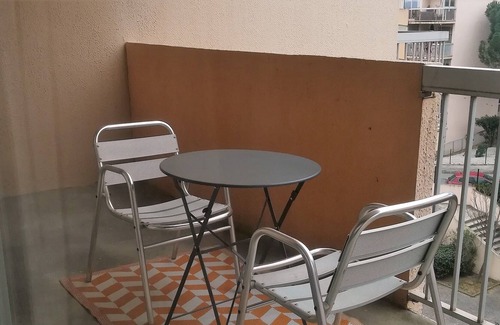 Saint-Martin Apartment | Study in the Tuileries, Perpignan, St Martin