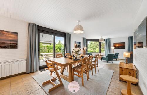 Witte Burg Villa | Stuifduinenhuis by BLOSS, villa aan de duinen met grote tuin