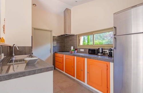 Saint-Cezaire-sur-Siagne House | Stunning private villa for 6 people with private pool, WIFI, TV, terrace, pets allowed and parking