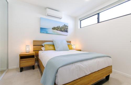 Batemans Bay Apartment | Stunning 1-Bed Bayside Apartment with Superb Views