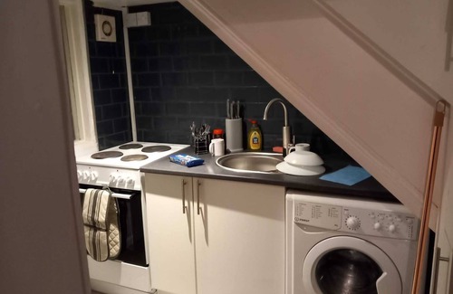 Newport Apartment | Stunning 1 bed Flat in Newport-f3