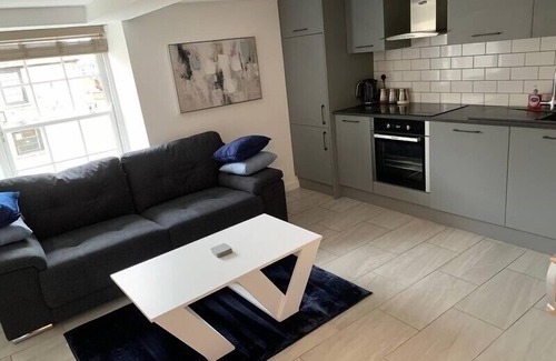 Bicester Apartment | Stunning 1 Bedroom Apartment in Bicester Town