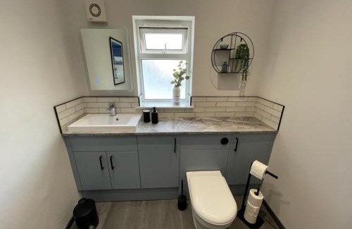 Mumbles Apartment | Stunning 1 bedroom Flat in The Mumbles