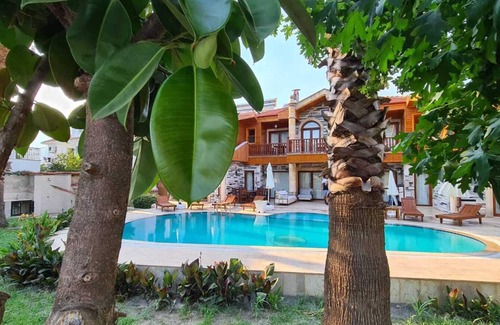 Dalyan City Center Villa | Stunning 10 Bedroom Villa in Dalyan