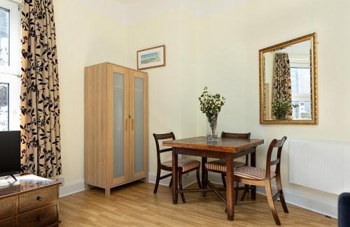 Elephant and Castle Apartment | Stunning 1BR Flat, 3 min to Elephant & Castle Tube