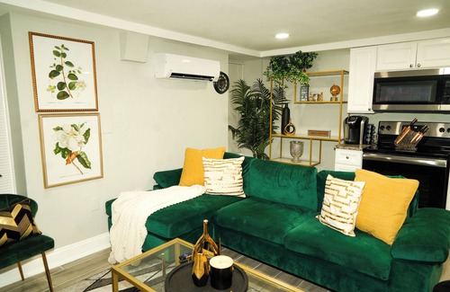 Columbia Heights Apartment | Stunning 1BR unit w/Free Parking - Walk to Metro
