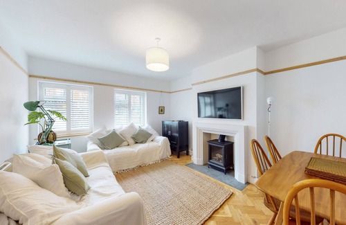 Kew Apartment | Stunning 2 bed flat in Richmond