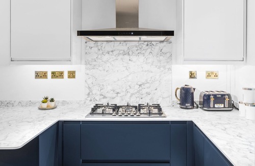 Stoke Bishop Apartment | Stunning 2 bedroom apartment in fantastic location