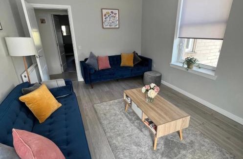 Perth Apartment | Stunning 2 Bedroom River View Apartment