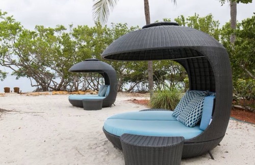 Key West Villa | Stunning 2-Bedroom Villa in Key West - Desirable Location - Hyatt Beach House!