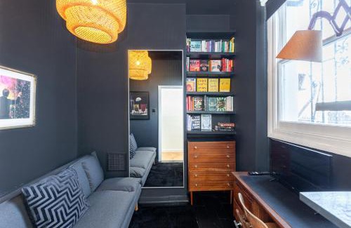 Dalston Apartment | Stunning 2BR Apt wPatio in Dalston, 2 min to Tube