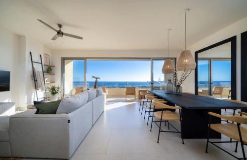 El Tezal House | Stunning 2BR PH with Views and Private Rooftop