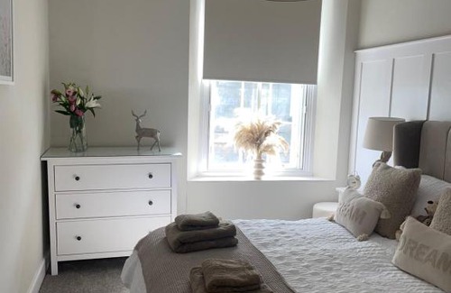 Leven Apartment | Stunning 3 bed duplex apartment near Saint Andrews