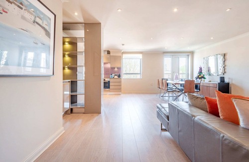 Maida Vale Apartment | Stunning 3-bed in the heart of London