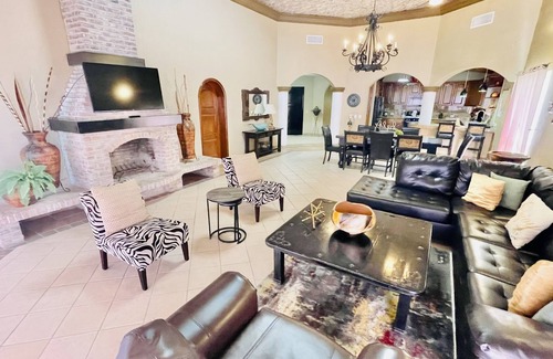 Sandy Beach Villa | Stunning 3 Bedroom Beach Villa on Sandy Beach at Las Palmas Beachfront Resort V4
