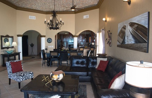 Sandy Beach Villa | Stunning 3 Bedroom Beach Villa on Sandy Beach at Las Palmas Beachfront Resort V4