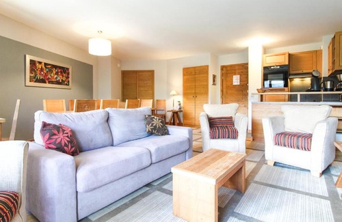 Flaine Apartment | Stunning 3-bedroom apartment with mountain views