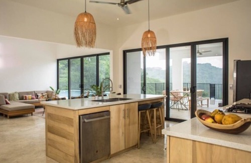 Samara Villa | Stunning 3 bedroom modern Villa in the jungle