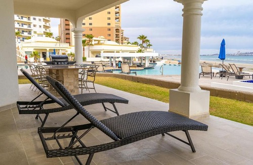 Sandy Beach Villa | Stunning 3 Bedroom Beach Villa on Sandy Beach at Las Palmas Beachfront Resort V-16 villa