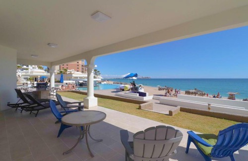 Sandy Beach Villa | Stunning 3 Bedroom Beach Villa on Sandy Beach at Las Palmas Beachfront Resort V-16 villa