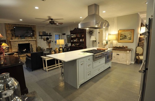 Weatherford House | Stunning 3 bedroom, 3.5 bath home in Historic Weatherford