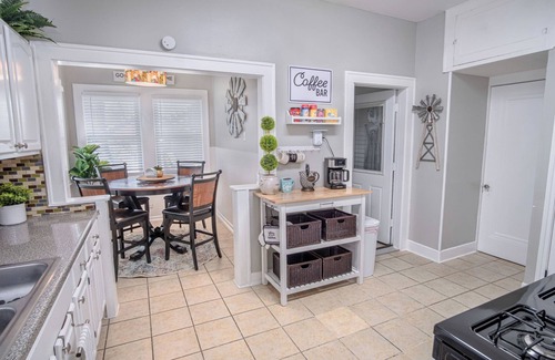 Denver Heights Cottage | Stunning 3 BR Home Near DT Alamodome - Riverwalk