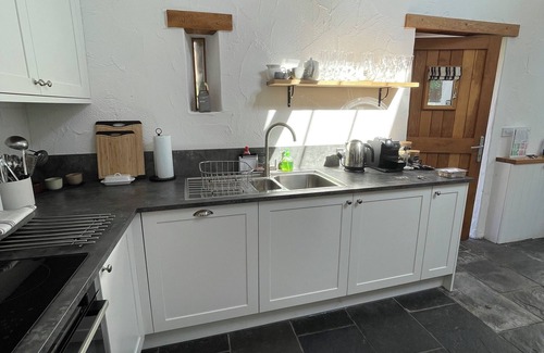 Crynant House | Stunning 300 year old restored barn in Gower near the beach