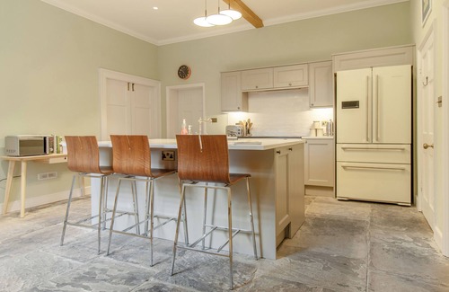 Skipton House | Stunning 4 bedroom home with summer room and access to an award winning wellbeing resort