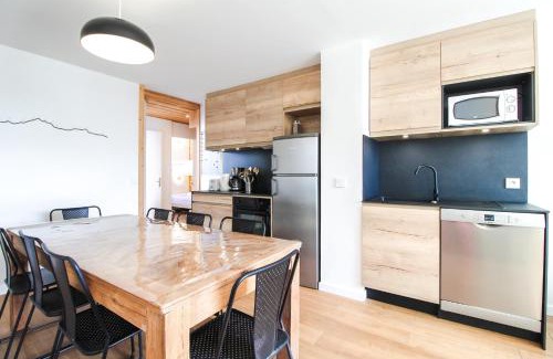 Flaine Apartment | Stunning 4-bedroom apartment Flaine Foret, fully refurbished, beautiful panoramic views