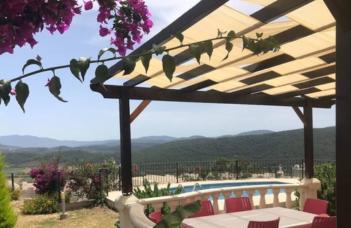 Milas Villa | Stunning 4 Bedroom Private Villa - With Pool