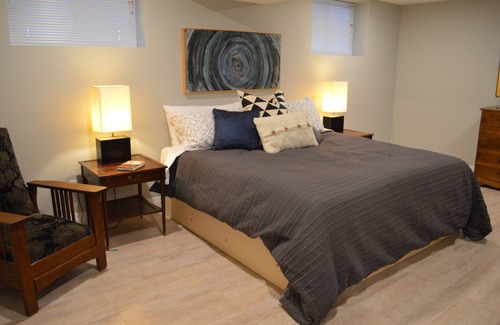 Dysart et al Cottage | Stunning 4 Season Cottage on West Lake!